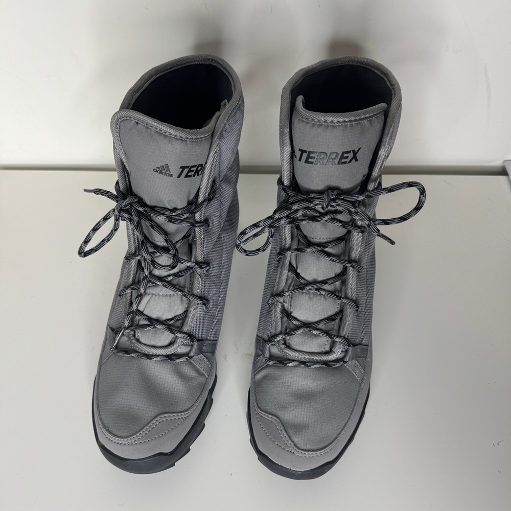 Adidas Terrex High-Top Boots Choleah in Gray and Black - Picture 3 of 9